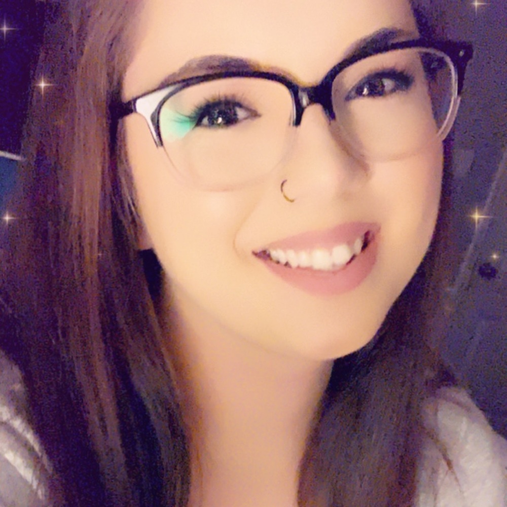 Meet your Posher, Kelsey